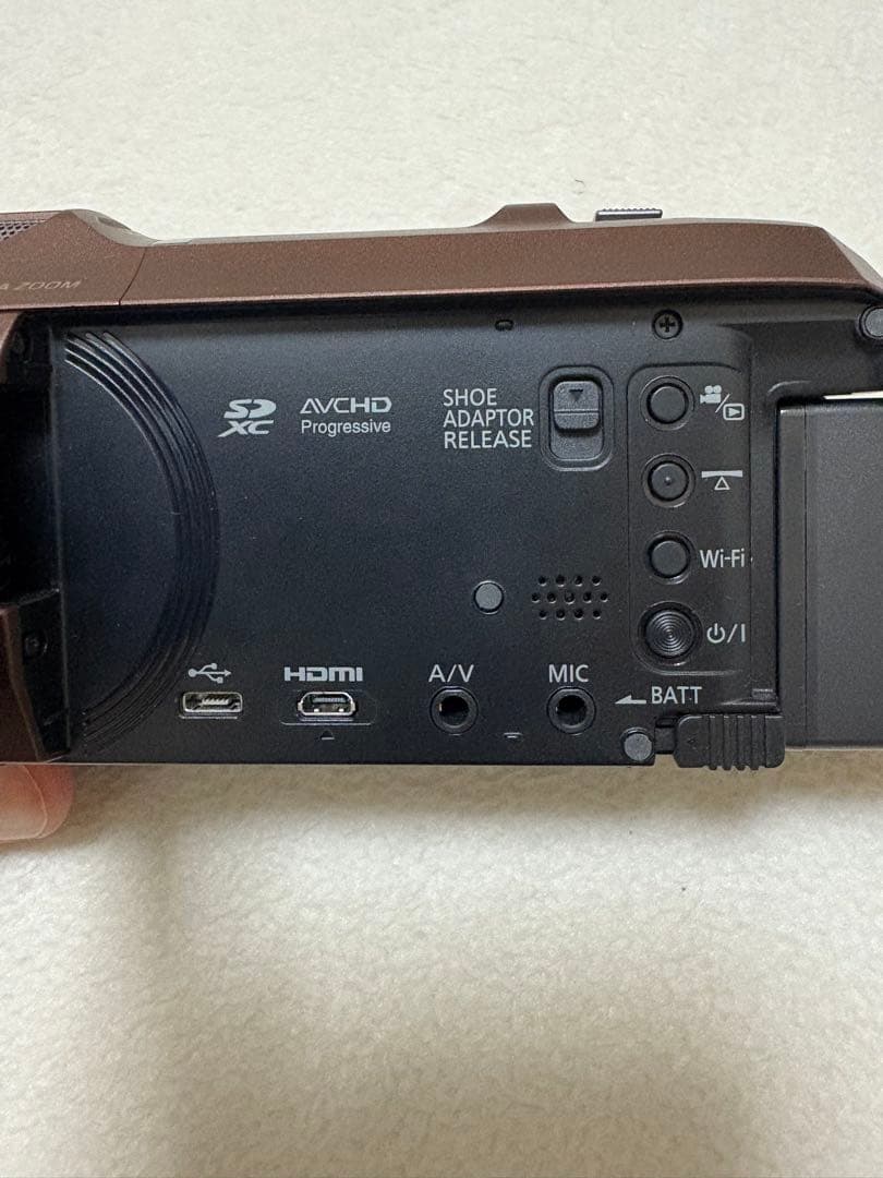 Panasonic パナソニック　ビデオカメラ　HC-W870M ケース付き