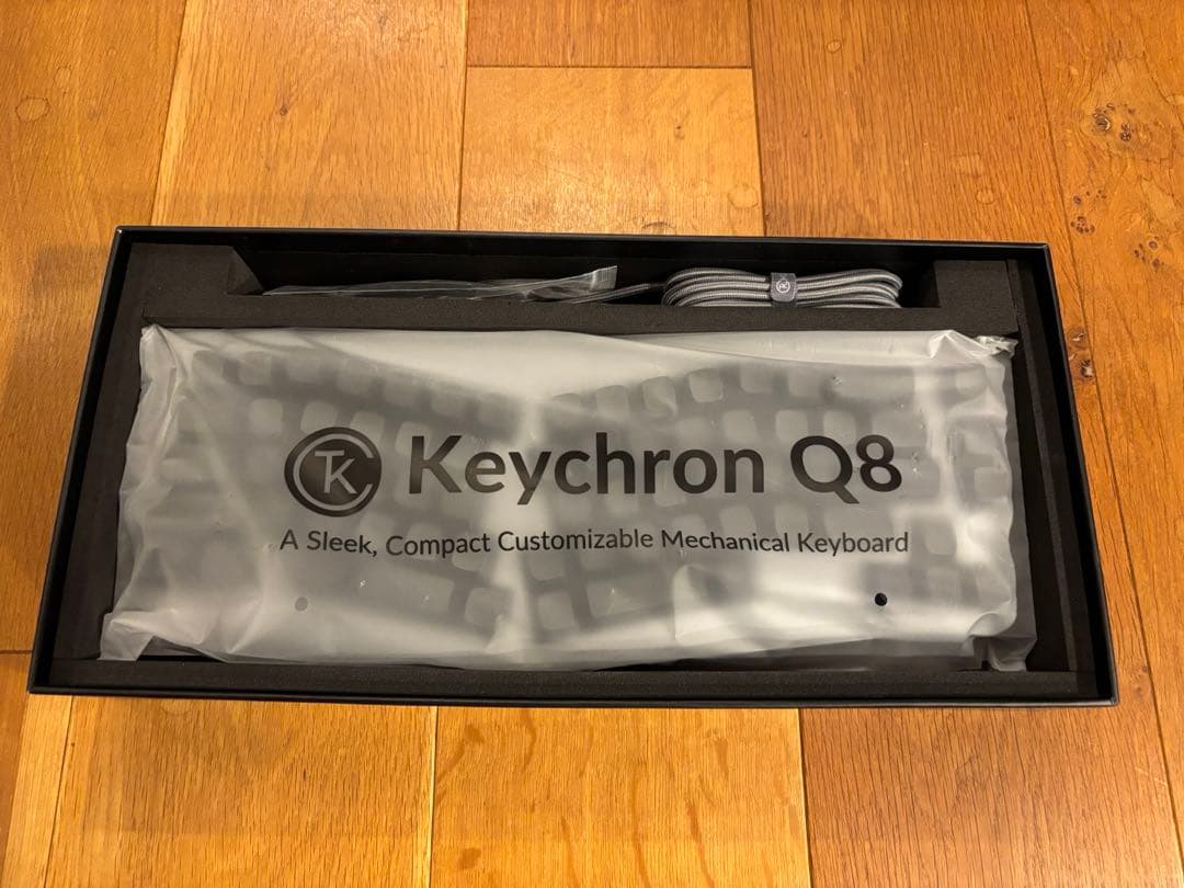 美品 Keychron Q8 Silver Gray アリス配列 有線接続のみ