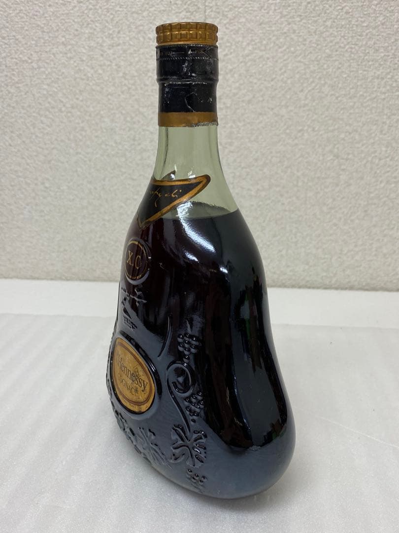 3-2313 Hennessy XO 古酒　金キャップ　グリーンボトル