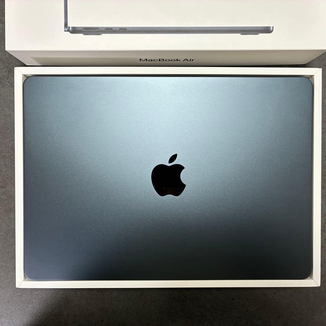 MacBook Air M2 ミッドナイト512GB メモリ8G