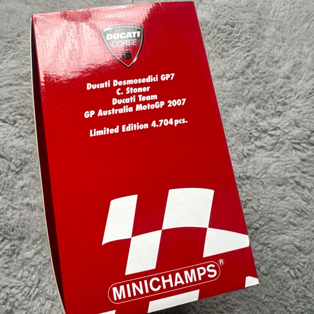 ミニカー MINICHAMPS Ducati Desmosedici GP7 1/12