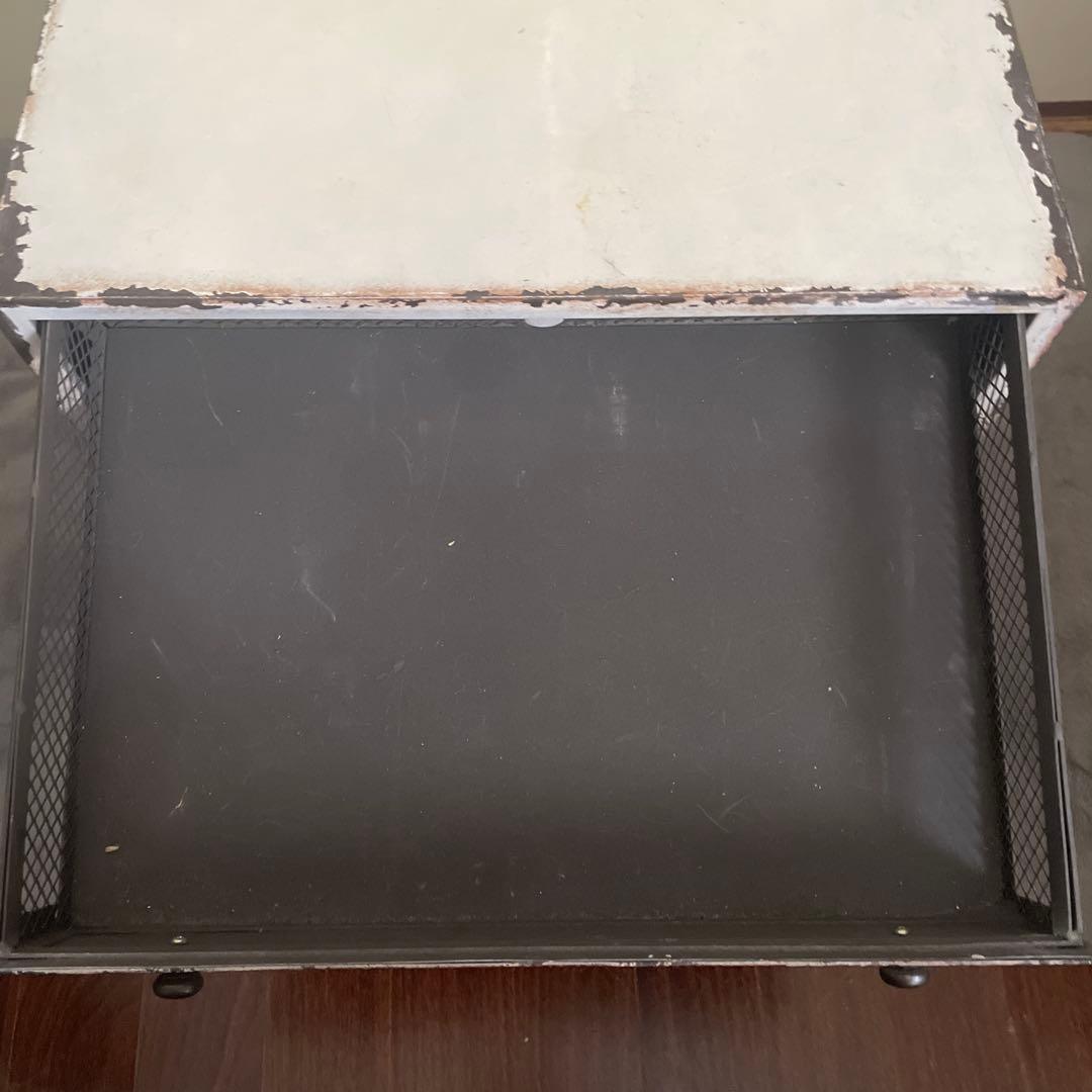 ヴィンテージ風4段引き出し チェスト 箪笥