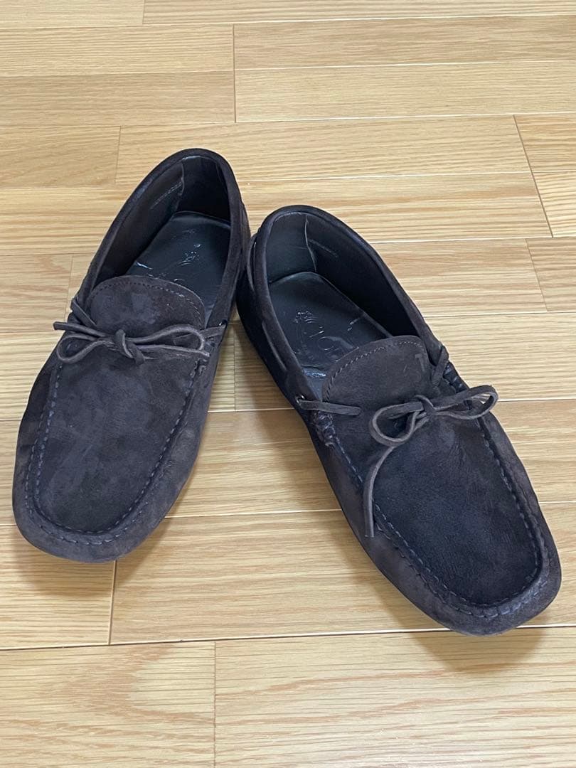 Tod’s ドライビングシューズ　ゴンミーニ　ブラウン　スエード