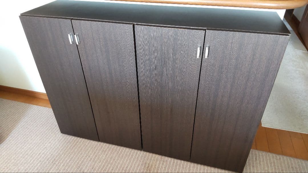 カウンター下リビング収納棚