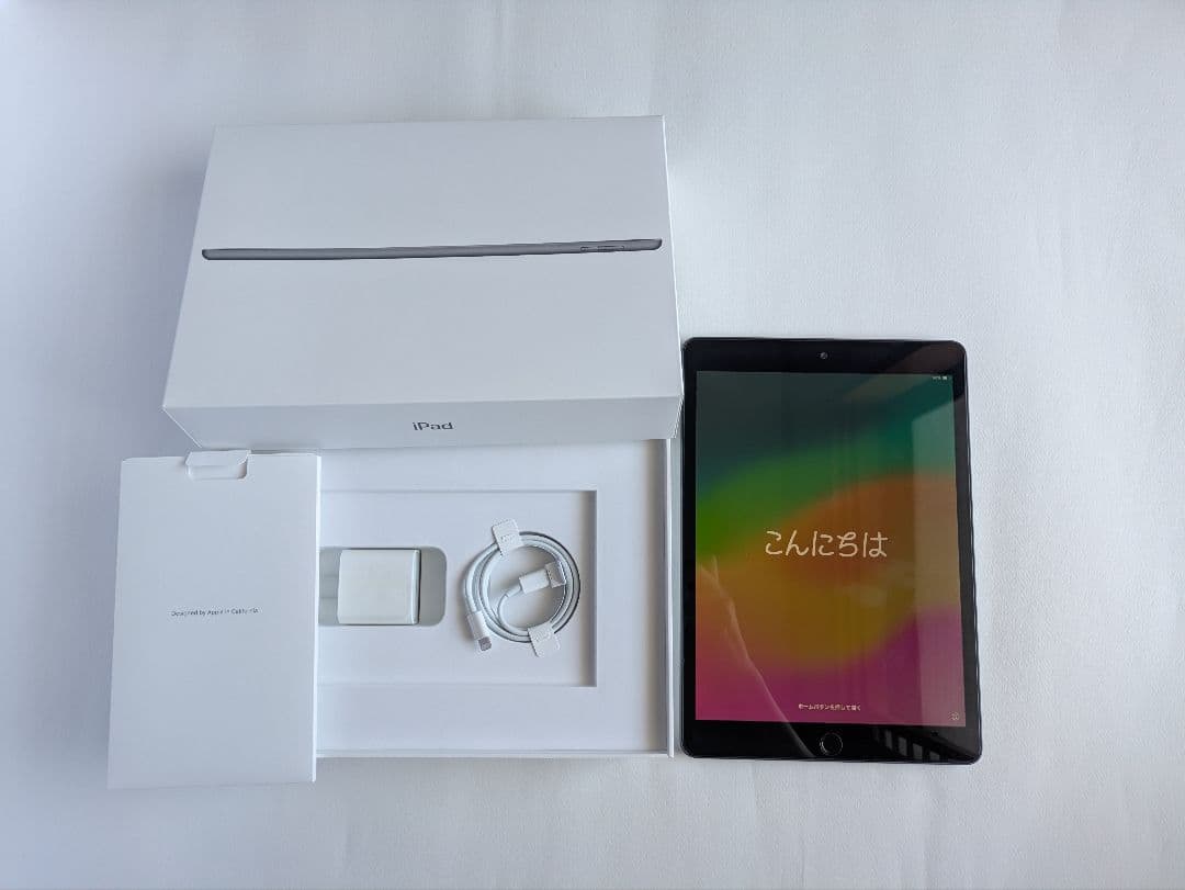 Apple iPad 第8世代 32GB Wi-Fi 本体 充電器付き