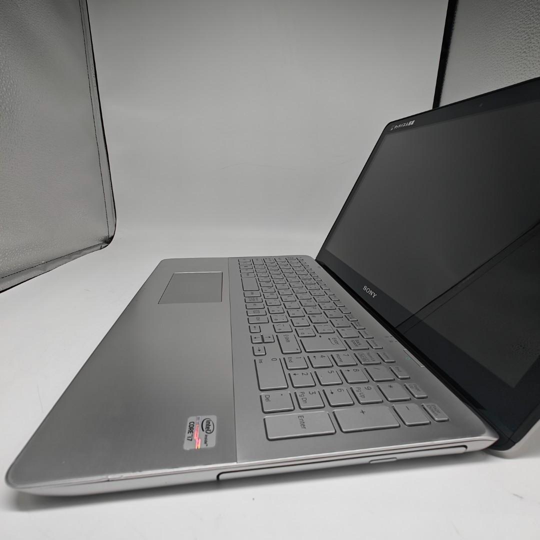 【VAIO】SVF 爆速i7 SSD256GB 8GB シルバー ノートPC