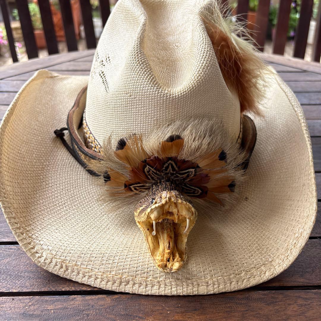 ガラガラ蛇のハットベルト、本物、蛇の剥製、蛇革