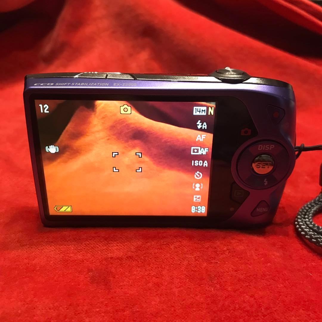 美品　カシオ CASIO EXLIM EX-Z2000 パープル デジタルカメラ