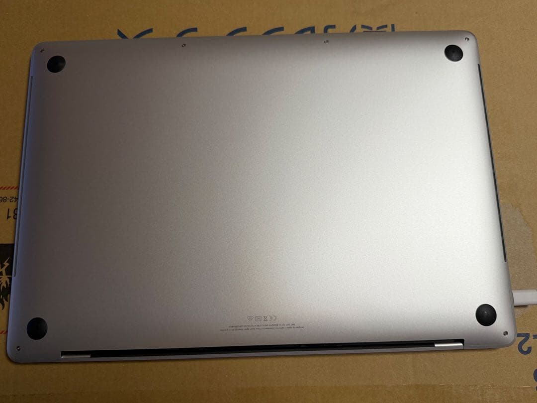 MacBook Pro2019 16インチ i9 シルバー 16GB/512GB