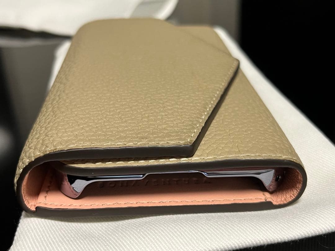 クリーニング後未使用　BONAVENTURA iPhone13 ケース