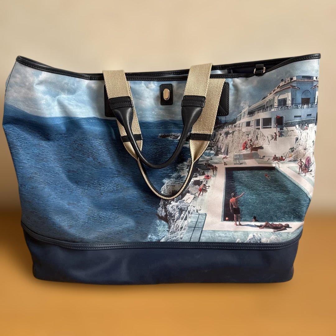 TUMI トートバッグ 厚めのゴム素材