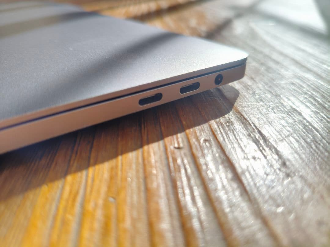 MacBook本体 MacBook Pro A1706 TouchBar13\" NVMe Mod