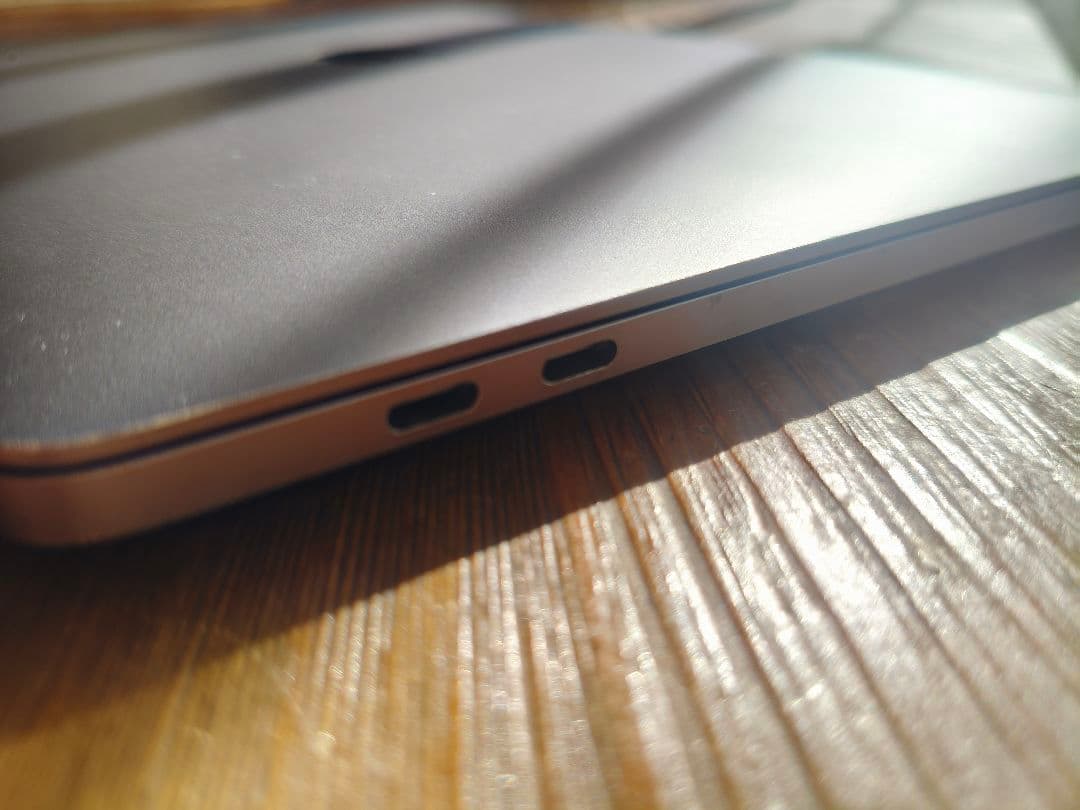 MacBook本体 MacBook Pro A1706 TouchBar13\" NVMe Mod