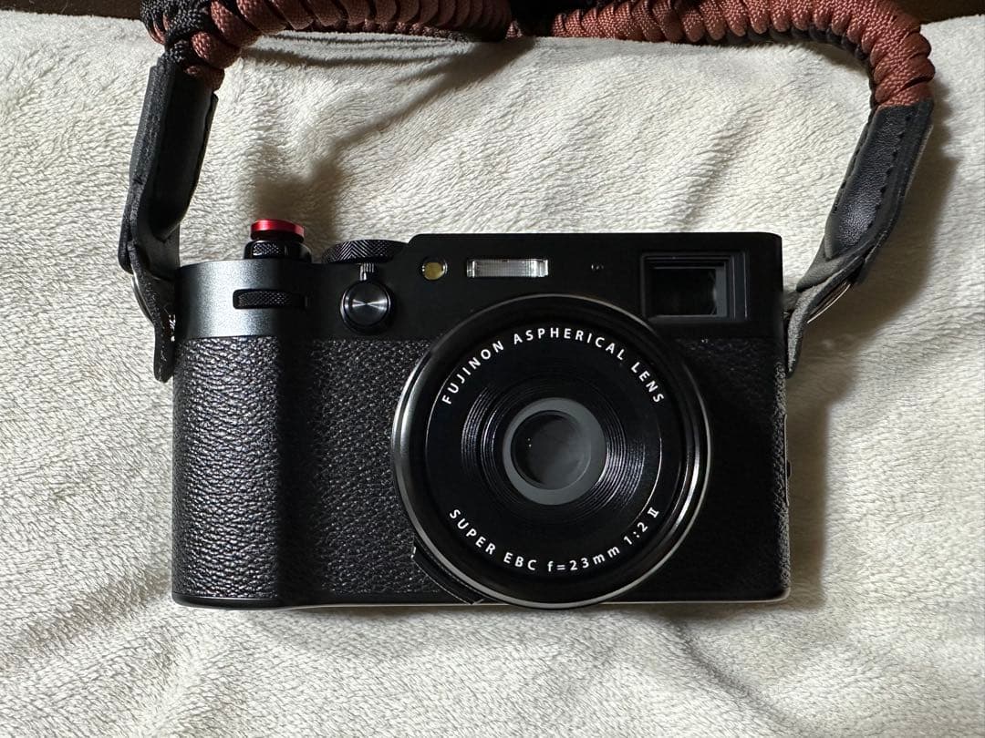FUJIFILM X100VI 美品 おまけ付き シャッター回数2300回