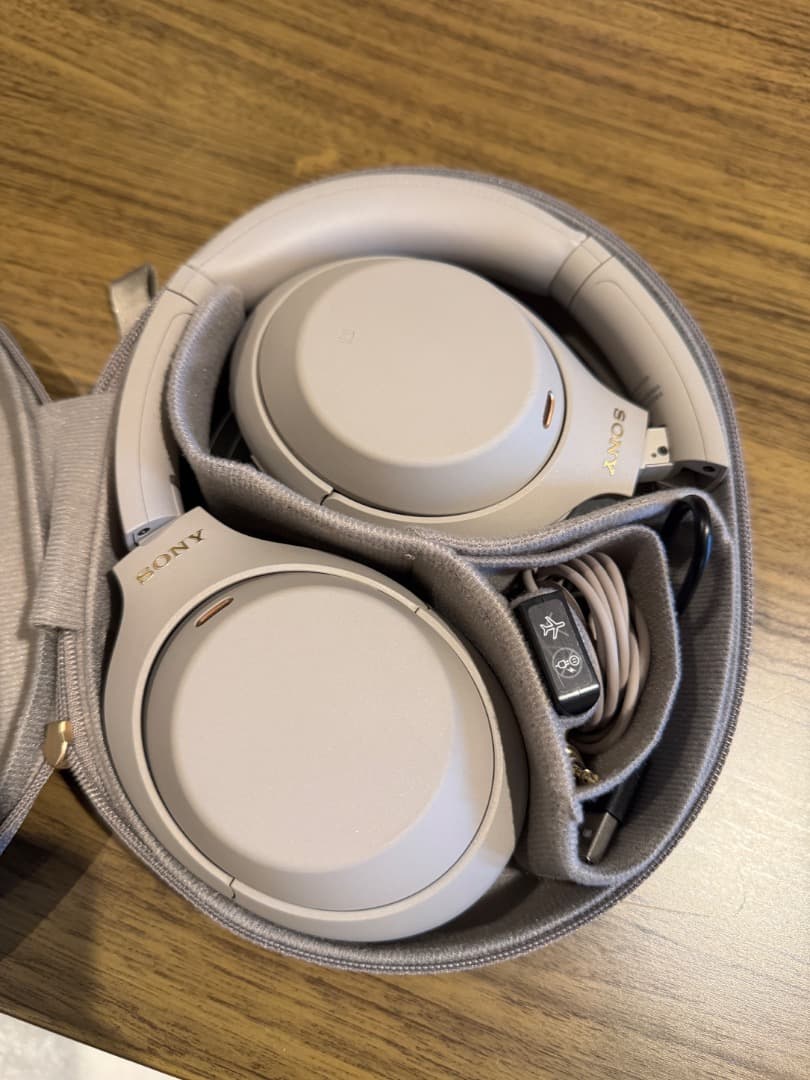 【美品】SONY WH-1000XM4 ワイヤレスヘッドホン グレー