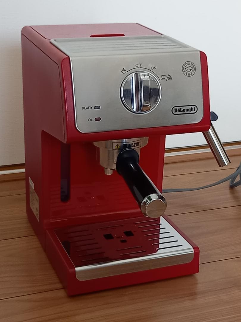 [ 美品 ] デロンギ・エスプレッソマシン ECP3220J レッド