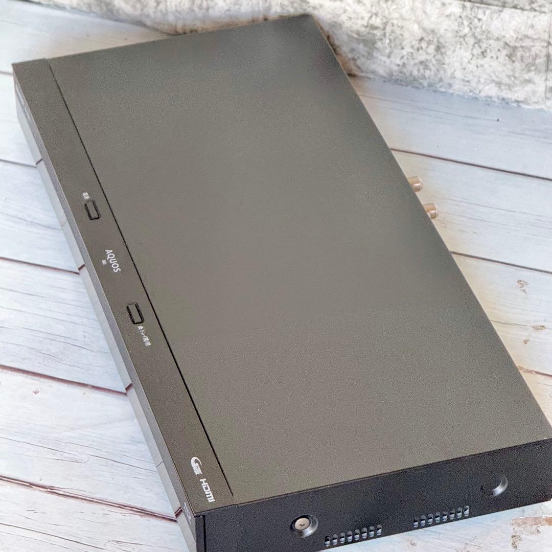 シャープ「アクオス・ブルーレイ」2B-C10DW1 HDD 1TB・2チューナー