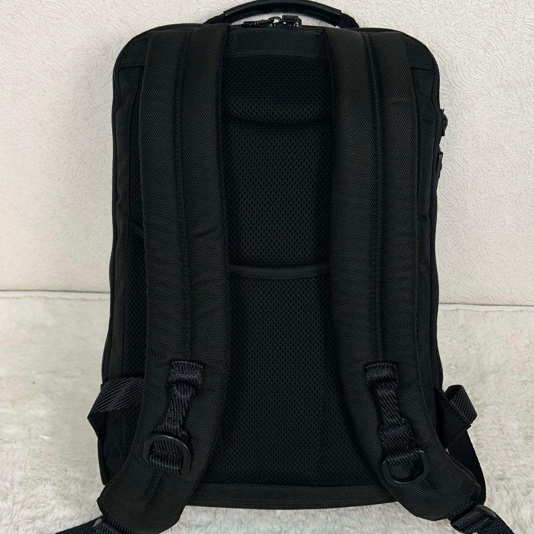 極美品 TUMI ALPHA BRAVO 「デイヴィス」 保存袋付き