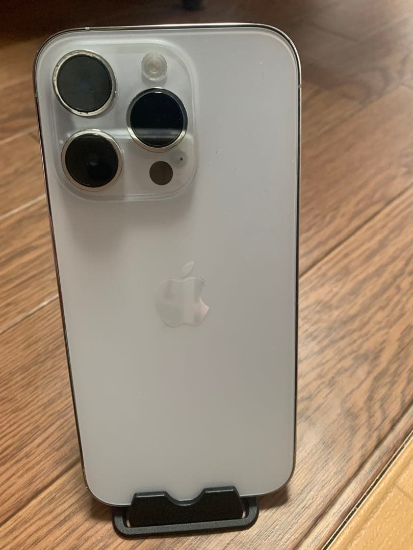 Apple iPhone 14 Pro 本体　シルバー