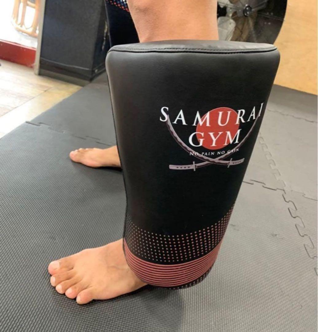 カーフキックミット 左右利用できます 商材本革