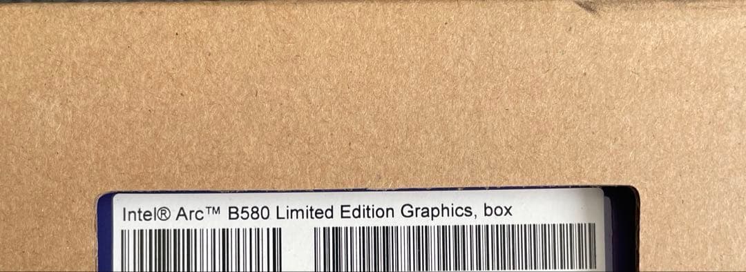 新品未開封　Intel ARC B580 グラフィックボード
