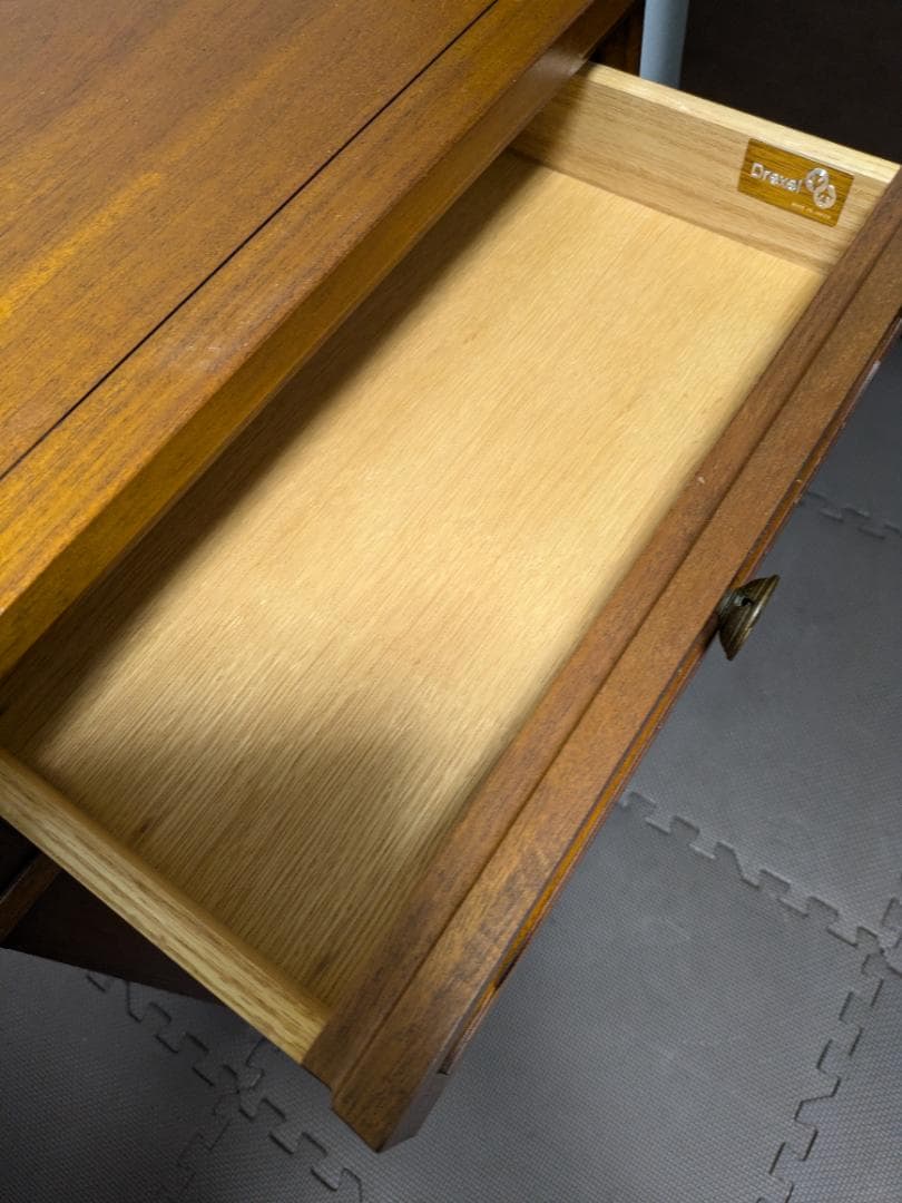 リリー ドレクセルヘリテイジ トライユン サイドテーブル マホガニー