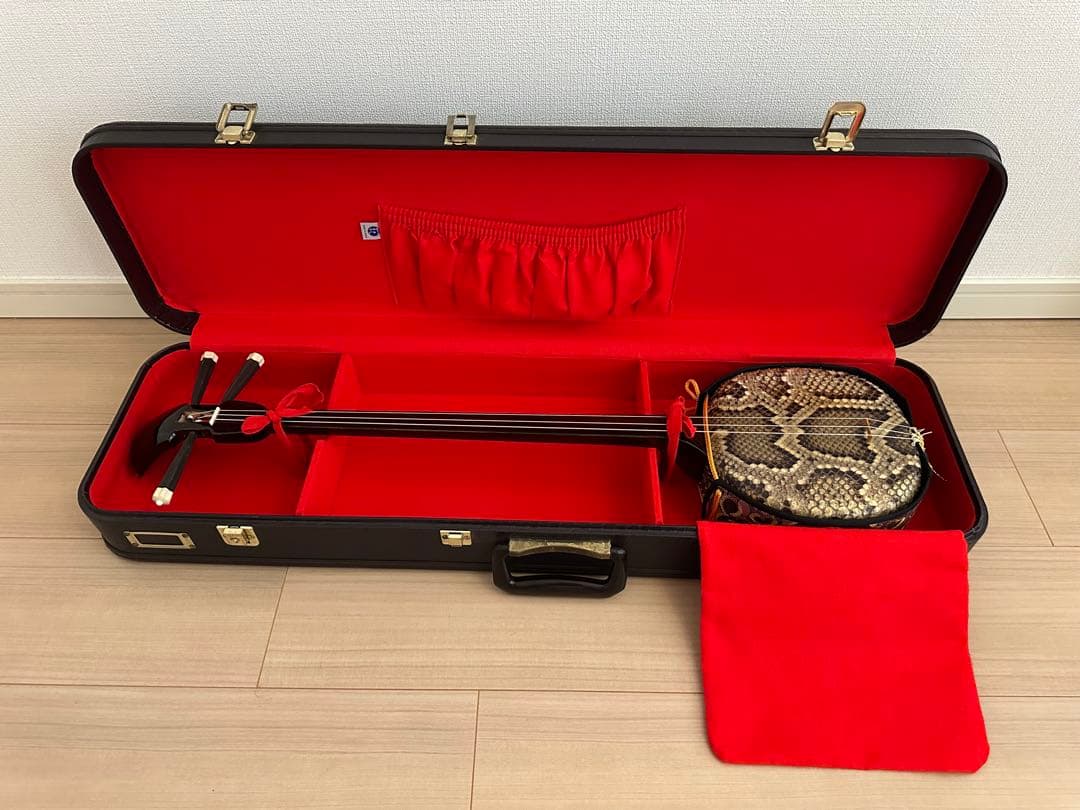 三線 本皮 守礼印 ケース付き