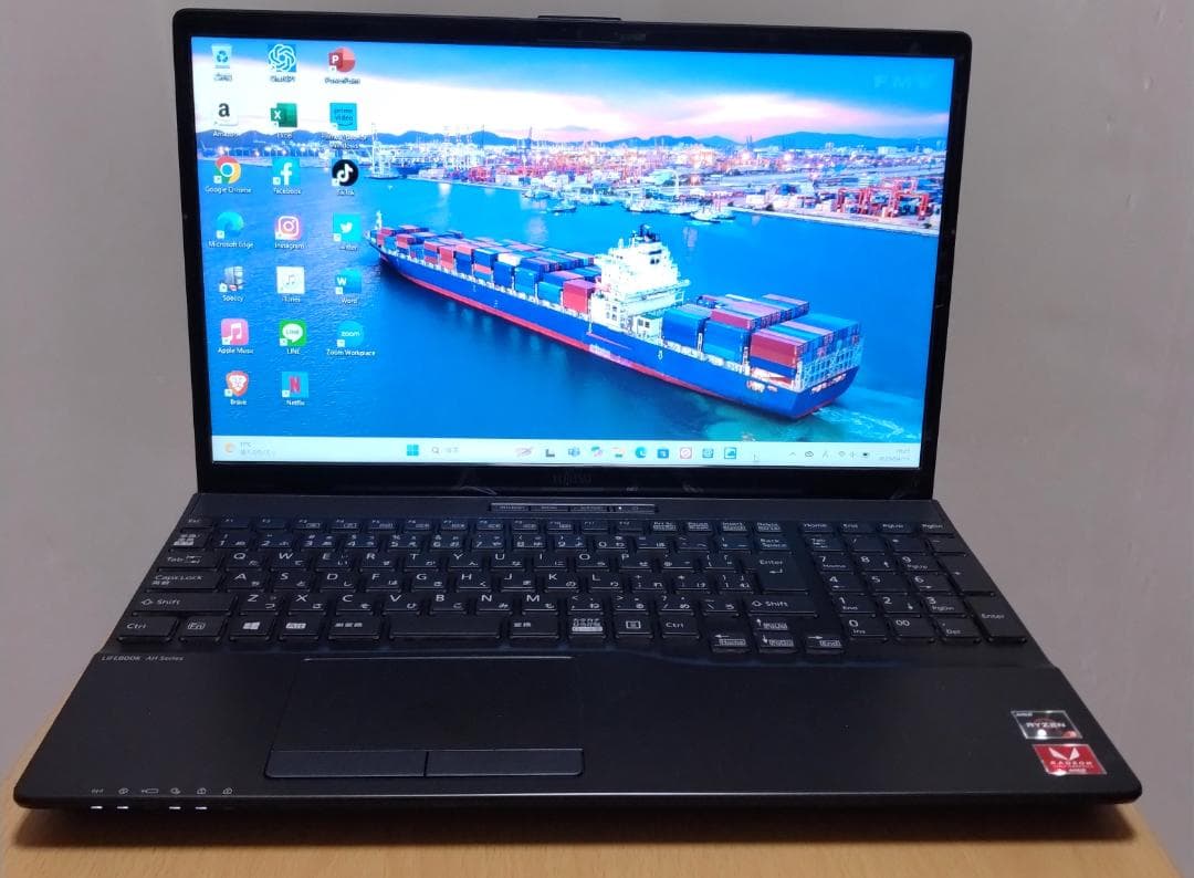 訳あり特価！富士通 Ryzen 3 3300U/SSD256GB/メモリ8GB