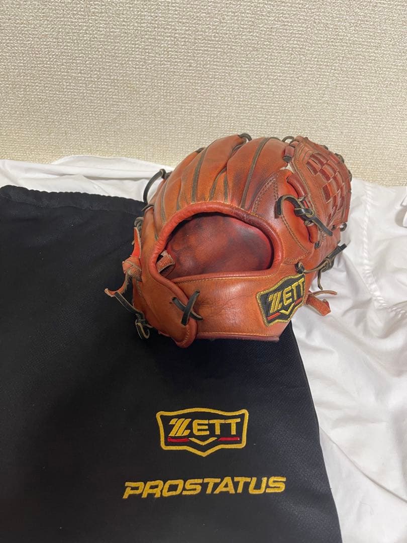 ZETTプロステイタス 硬式グローブ 鈴木刻印