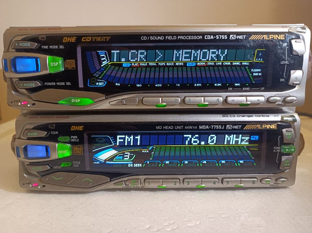 ALPINE ヘッドユニット　当時物　CD/MDデッキ　2DIN ジャンク品