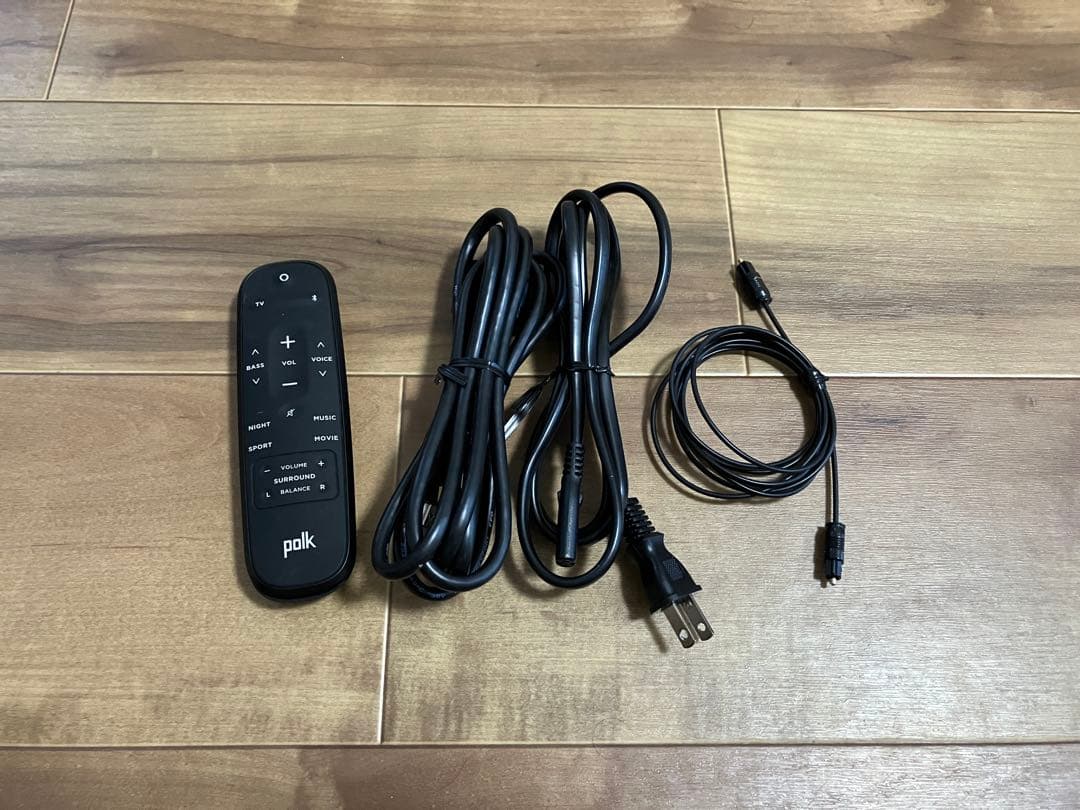 Polk Audio REACT サウンドバー　2023年製