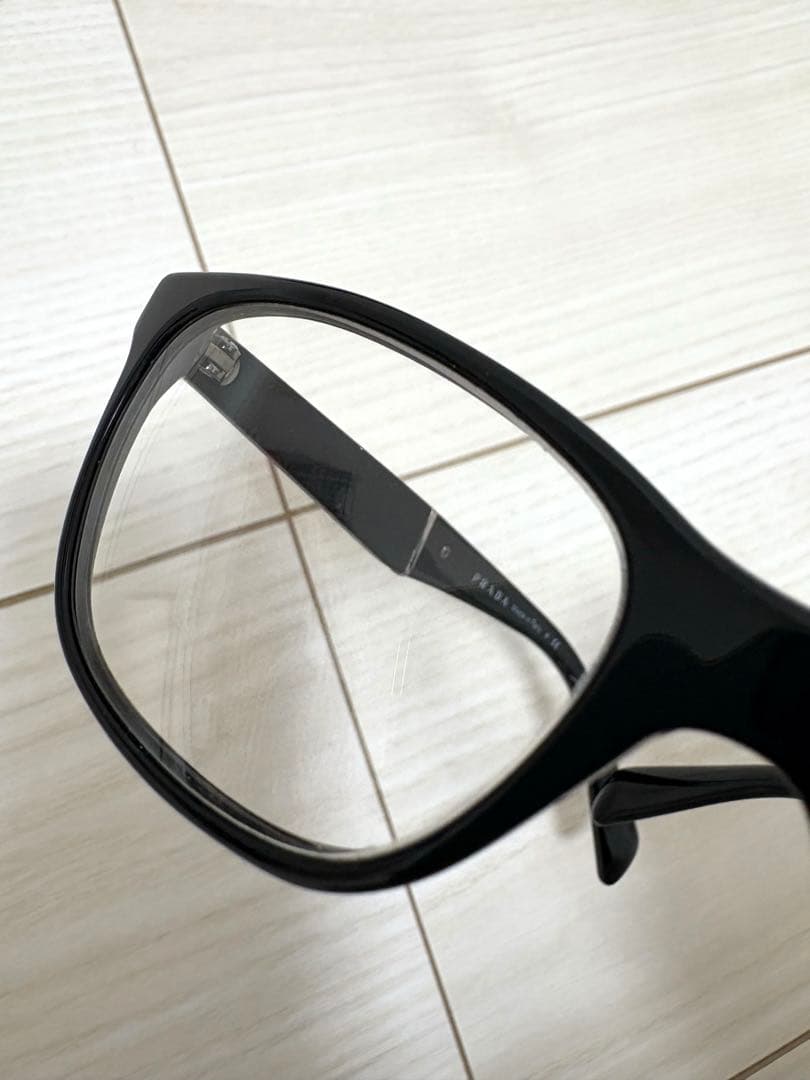 限定お値下げ中★プラダ　サングラス　眼鏡フレーム　UVレンズ　度なし　黒　定番