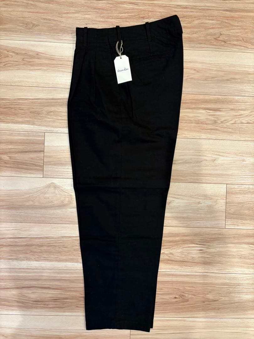 連休セール　新品未使用　 Steven alanワイドテーパードチノパン