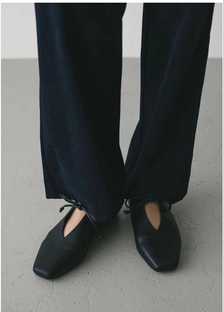 【新品】新作！！レースアップフラットシューズ　STYLEMIXER 黒　Ｍサイズ