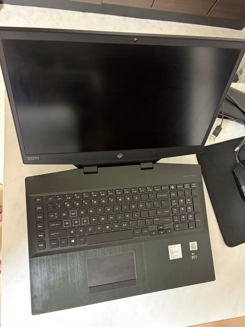 うるま　Intel i7-10750H NVIDIA RTX 2070