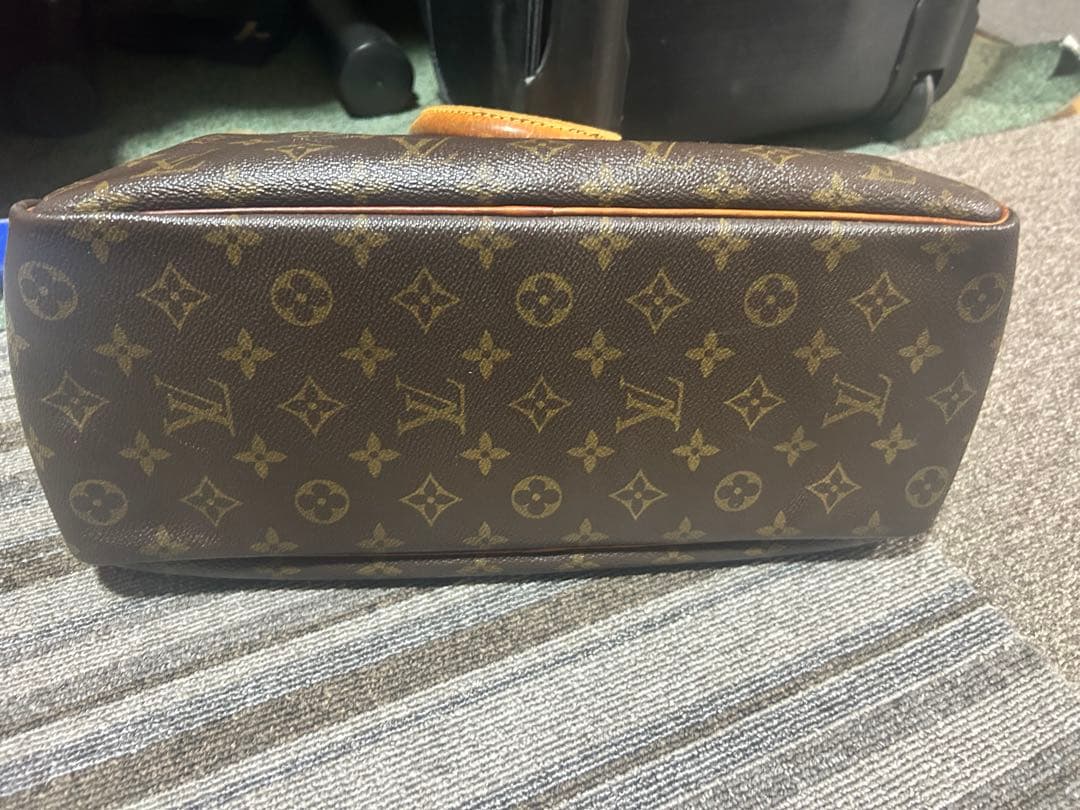 Louis Vuitton ルイヴィトン モノグラム ドーヴィル