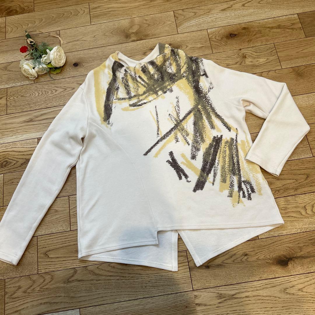 センソユニコ 芽風カットソー美品