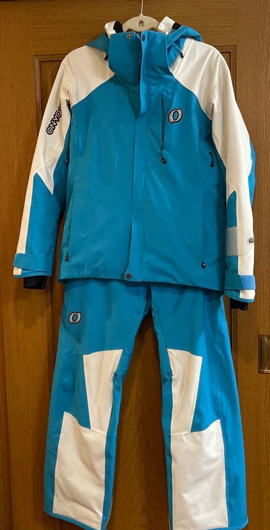 ONYONE スキーウェア 上下セット 2023-24モデル