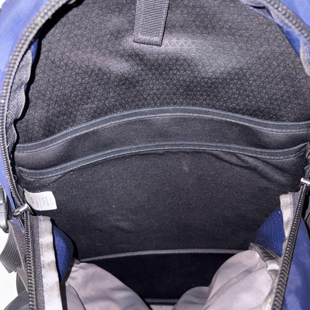 THE NORTH FACE リュック HOT SHOT ネイビー