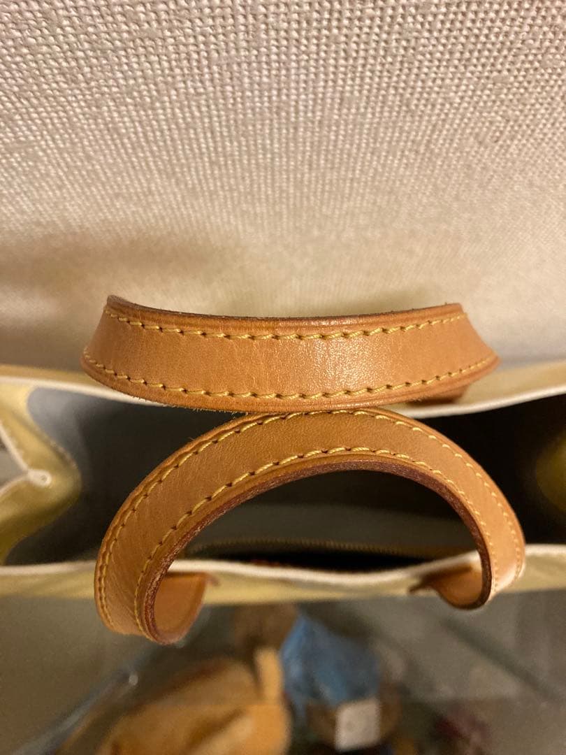 ルイヴィトン　LOUIS VUITTON ヴェルニ　リードPM ハンドバッグ