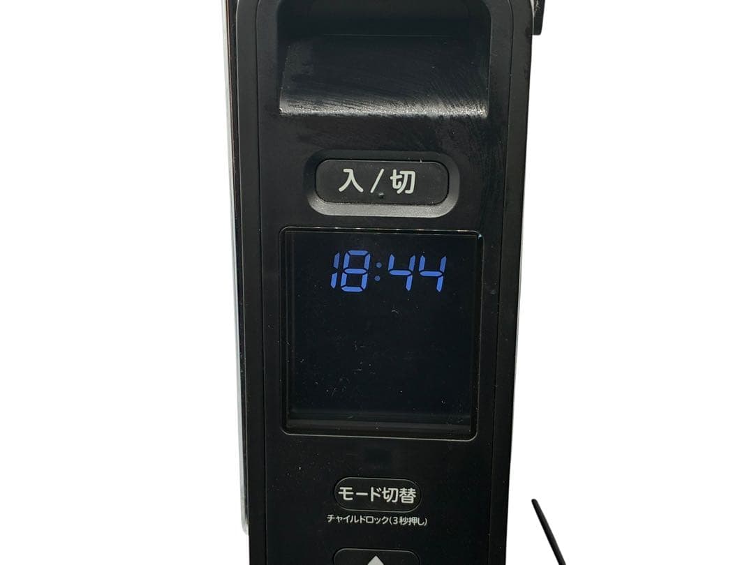 22年製　siroca シロカ　遠赤軽量ヒーター　SN-M371