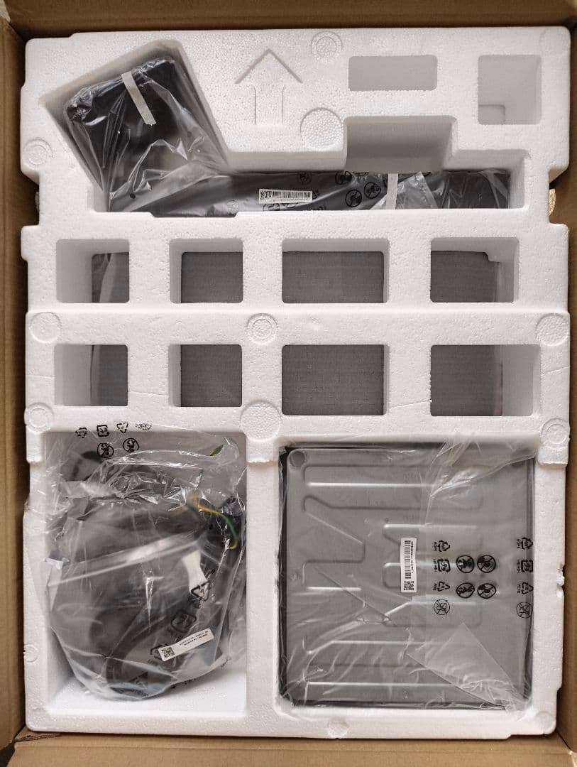 ディスプレイ・モニター本体 LG DualUp Monitor 28MQ750