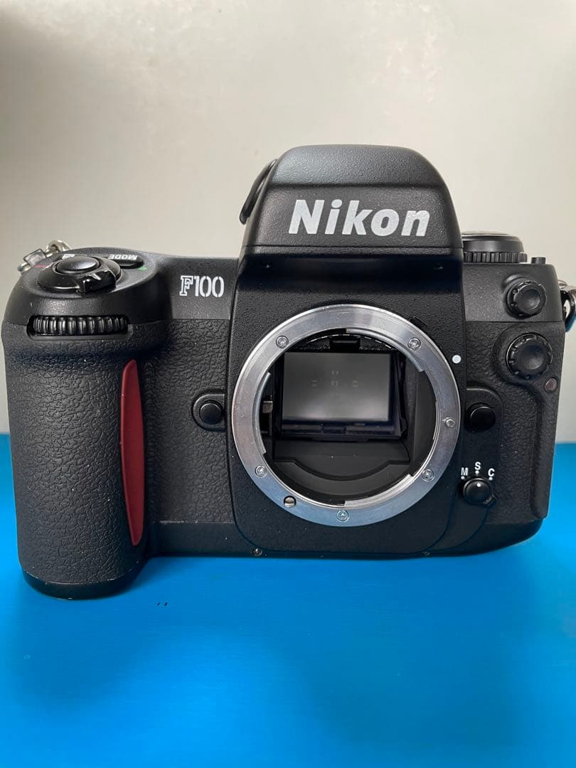 【動作品】Nikon F100 フィルム一眼レフカメラ ボディ