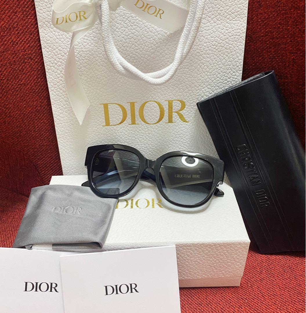 正規品 DIOR ロゴ入りブラックサングラス