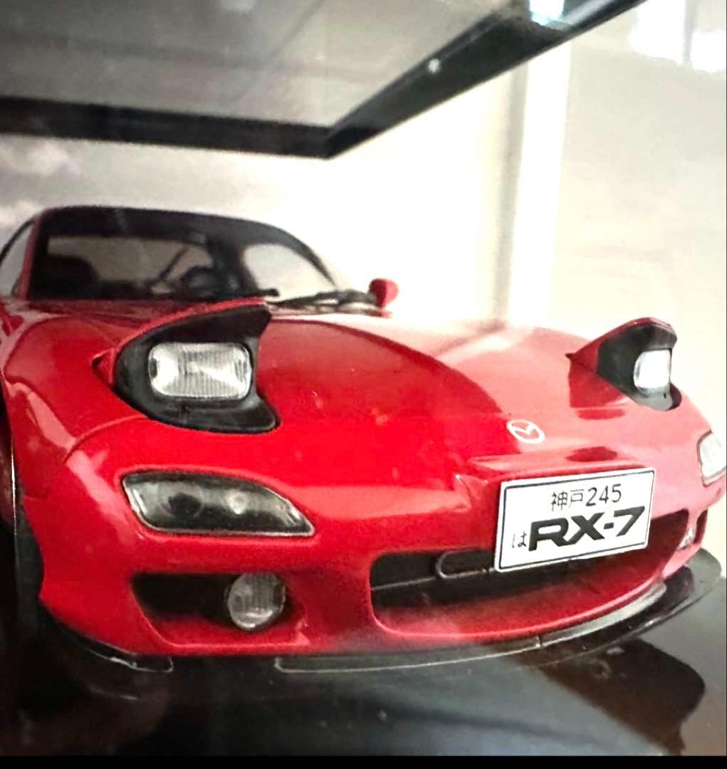 SOLIDOマツダ RX-7 レッド ミニカー1/18