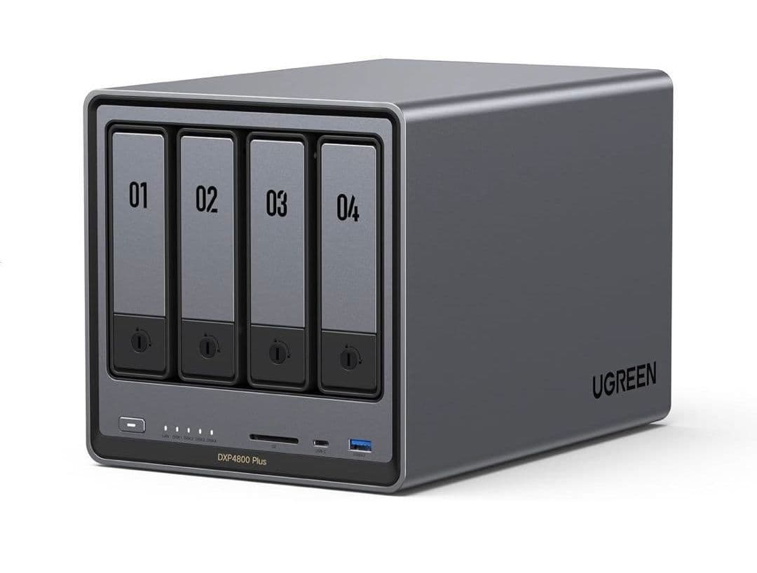 UGREEN DXP4800 Plus NAS 4スロット