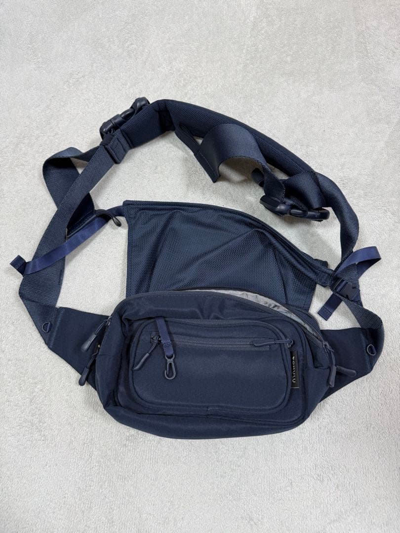 ポムル ヒップシート（ネイビー）