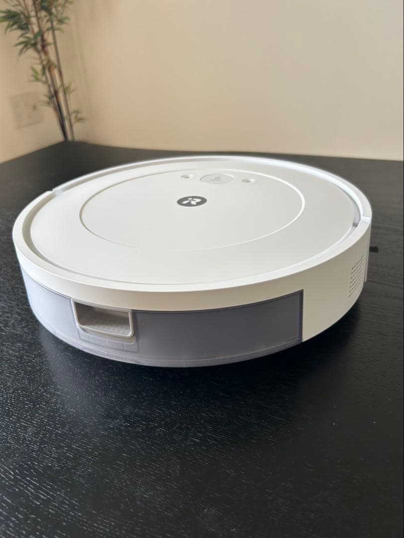 お嬢　アイロボットRoomba Combo Essential ルンバ