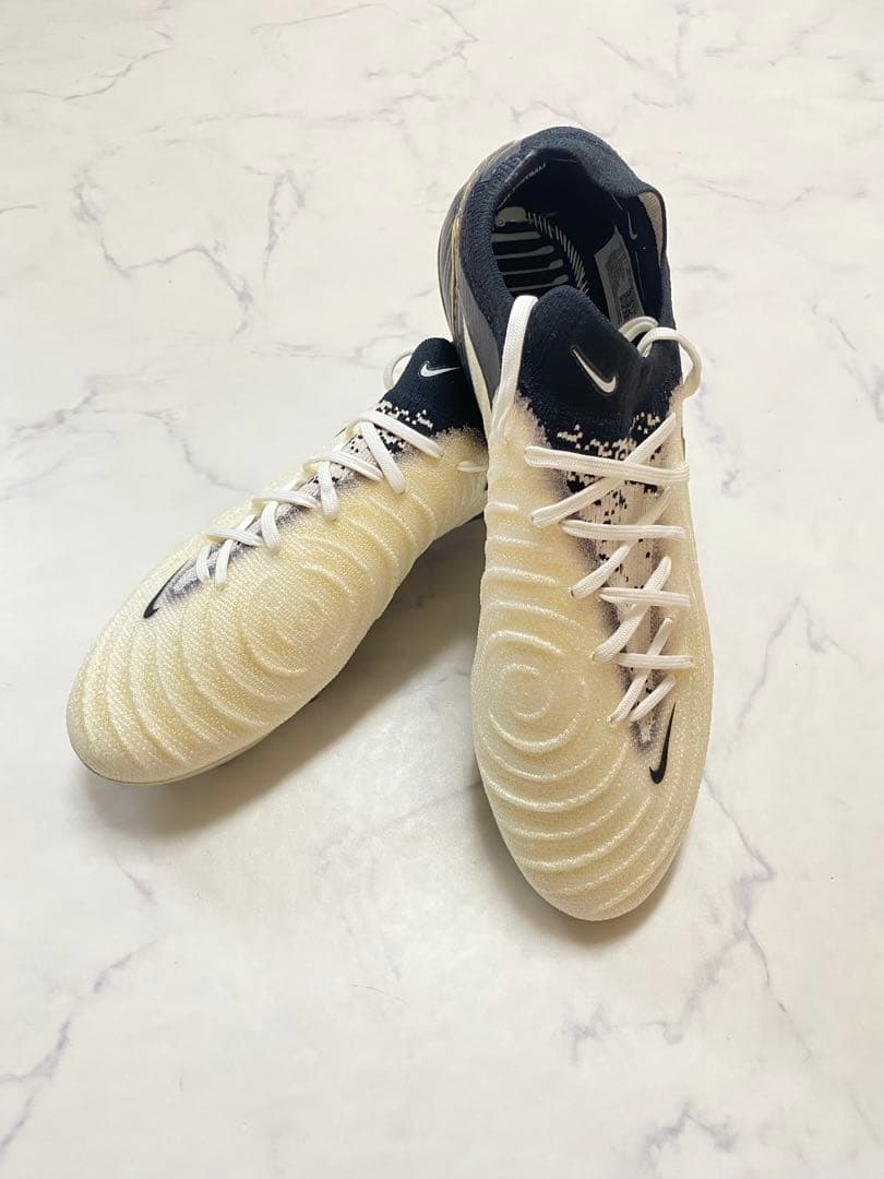 Nike サッカーシューズ