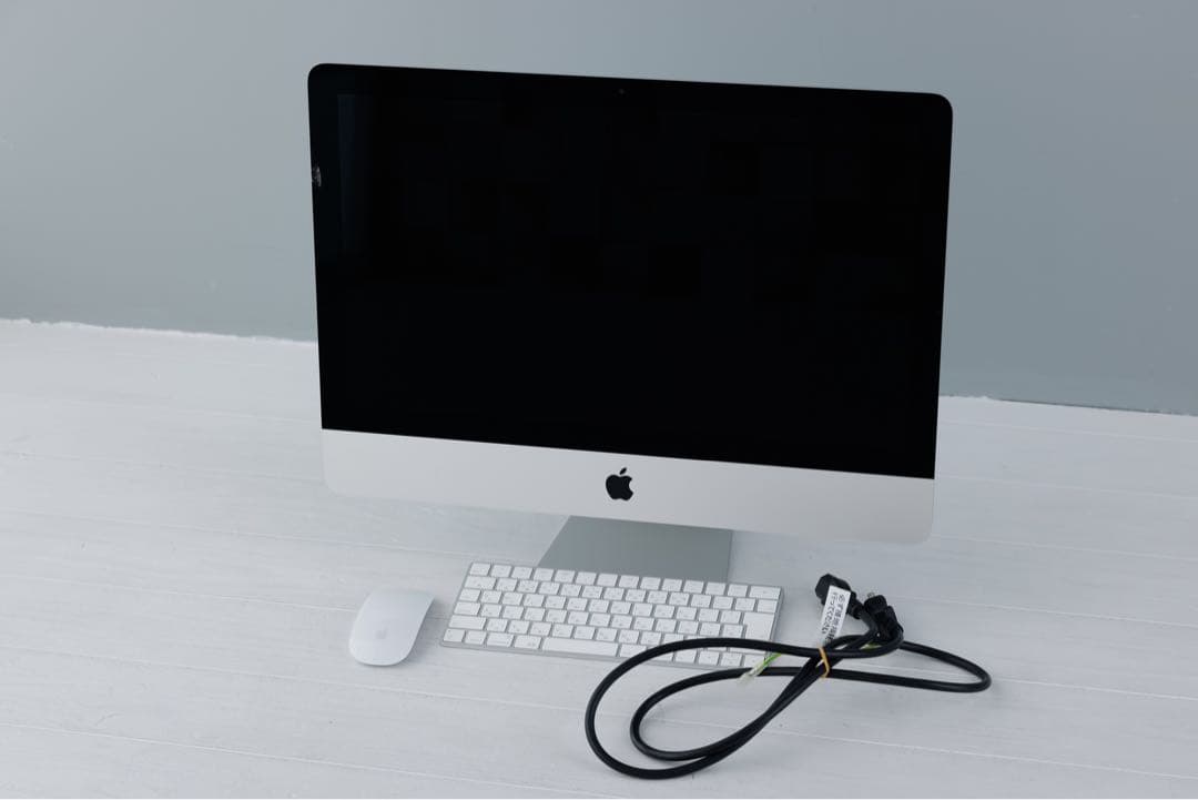 Apple iMac 21.5inch Retina4Kディスプレイ2017